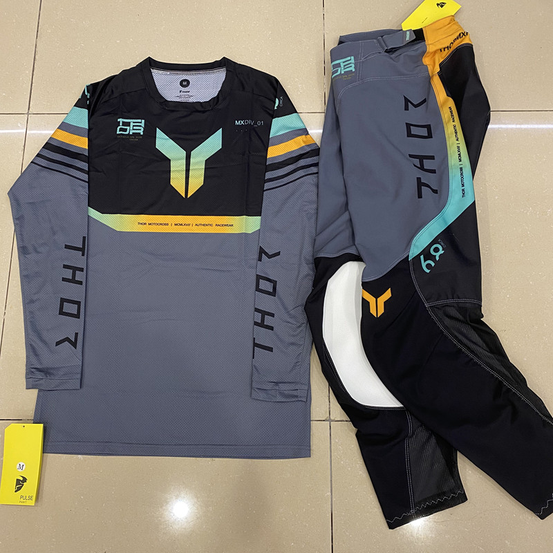 2026 Launchmode Futura Schwarz – Motorcycle Gear On Sale Bewertung und Preis